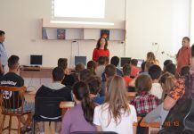 Şcolile pot începe de luni cu prezenţă fizică. Există o singură condiţie