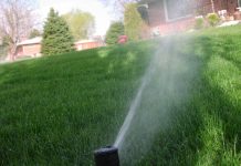 Apel al Aquatim: Apa potabilă nu este pentru udatul grădinilor!