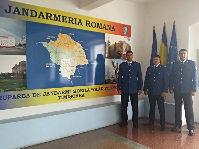 Absolventi jandarmerie TM