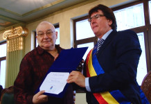 VIDEO: Interpretul de muzică populară, Tiberiu Ceia, distins cu titlul de cetățean de onoare al Timișoarei