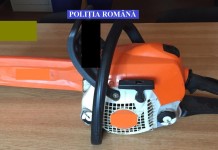 Au prădat o gospodărie de unde au furat o drujbă