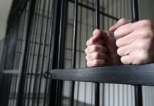 Lugojean, săltat de polițiști ieri de acasă și dus la închisoare!