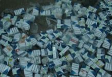 Contrabandist prins la lucru, într-o piață din zona Lipovei