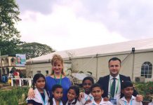 Deputatul Marian Cucșa: “Oamenii din Bangladesh sunt o lecție de viață pentru mine! Îi văd zâmbind mai des decât o fac poate unii care chiar au motive să zâmbească”