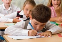 Tineretul Social-Democrat Timișoara solicită Consiliului Local să dubleze cuantumul burselor pentru elevii