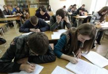 Aproape 5 mii de copii din Timiş încep astăzi Evaluarea Naţională