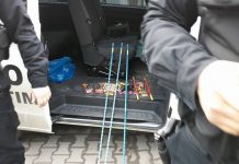 A luat-o la fugă când a văzut patrula de poliţie! Ce s-a întâmplat?