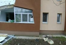 Deflagrație puternică într-un bloc de locuințe! O bătrână a ajuns la spital