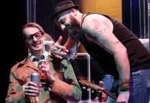 „M-am hotărât să devin prost” ajunge la reprezentanţia cu numărul 100