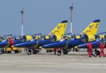 Reprezentanții Aeroportului Timișoara oferă transport gratuit pentru spectatorii mitingului aerian!