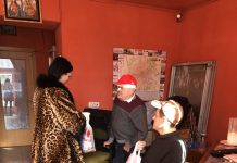 De Ziua Internațională a Persoanelor cu Dizabilități, persoanele cu handicap locomotor din Timișoara au primit un dar din partea medicului Alina Brie (ALDE)