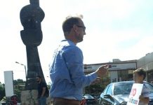 USR se folosește de minori în campania electorală din Timișoara! FOTO