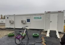 Deși în Timiș mii de oameni se infectează zilnic cu SARS-COV-2, la vaccinare nu e coadă