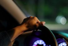 Adevărate pericole pe șosele: un șofer mort de beat, și un șofer fără permis și drogat