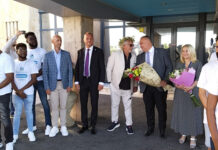 Legendarul Lipan Țăndărică susține educația și cultura timișoreană la invitația Universității Agricole și a Aeroportului Traian Vuia