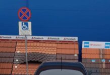 Au parcat „handicapaţii”! Ce au descoperit poliţiştii locali în trafic