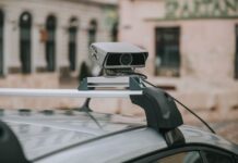 O maşină va verifica dacă ţi-ai plătit parcarea!