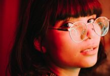 Cum să gestionezi independența financiară în cariera de videochat