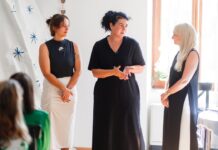 Inaugurarea instalației de artă „Refugiu” pentru persoanele vulnerabile, realizată de artistele Dona Arnakis și Josepha Blanchet