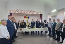 Adrian Dumitru Boboi, învestit primar al comunei Săcălaz. Au depus jurământul și consilierii locali