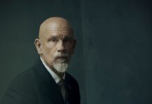 Plus unu! Nu două, ci trei piese de teatru cu John Malkovich ca erou la Teatrul Național Timișoara