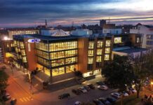 Biblioteca Universității Politehnica Timișoara, de zece ani în noul sediu