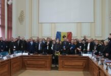 ”Statul român este un stat eșuat”. Fără Fritz, Simonis și Ritivoiu la ședința de consiliu local pentru omagierea Revoluției