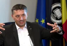 Dezbatere jalnic organizată pentru schimbarea programei școlare la Timișoara: ministrul nu a venit, profesorii au vorbit ”pe ceas”