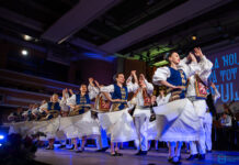 Tradiția continuă de Florii: „Azi, la noi, cântă tot natul”