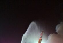 O hală a ars ca o torță pe Calea Stan Vidrighin ieri noapte