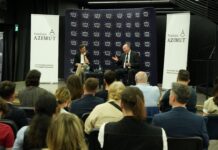 Traian Băsescu la UPT, îndemn către tineri la Zilele Studenților Timișoarei: „Învățați mai întâi o meserie, apoi intrați în politică!”