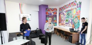 Facultatea de Automatică și Calculatoare și Liga AC au construit un model de colaborare în care feedbackul studenților nu rămâne într-un sertar, ci se transformă în măsuri concrete